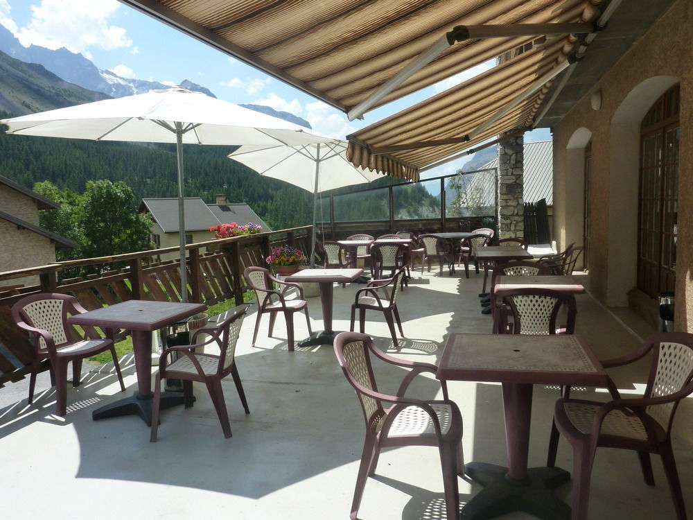 Les Agneaux Hotel Villar-d'Arene Exterior photo